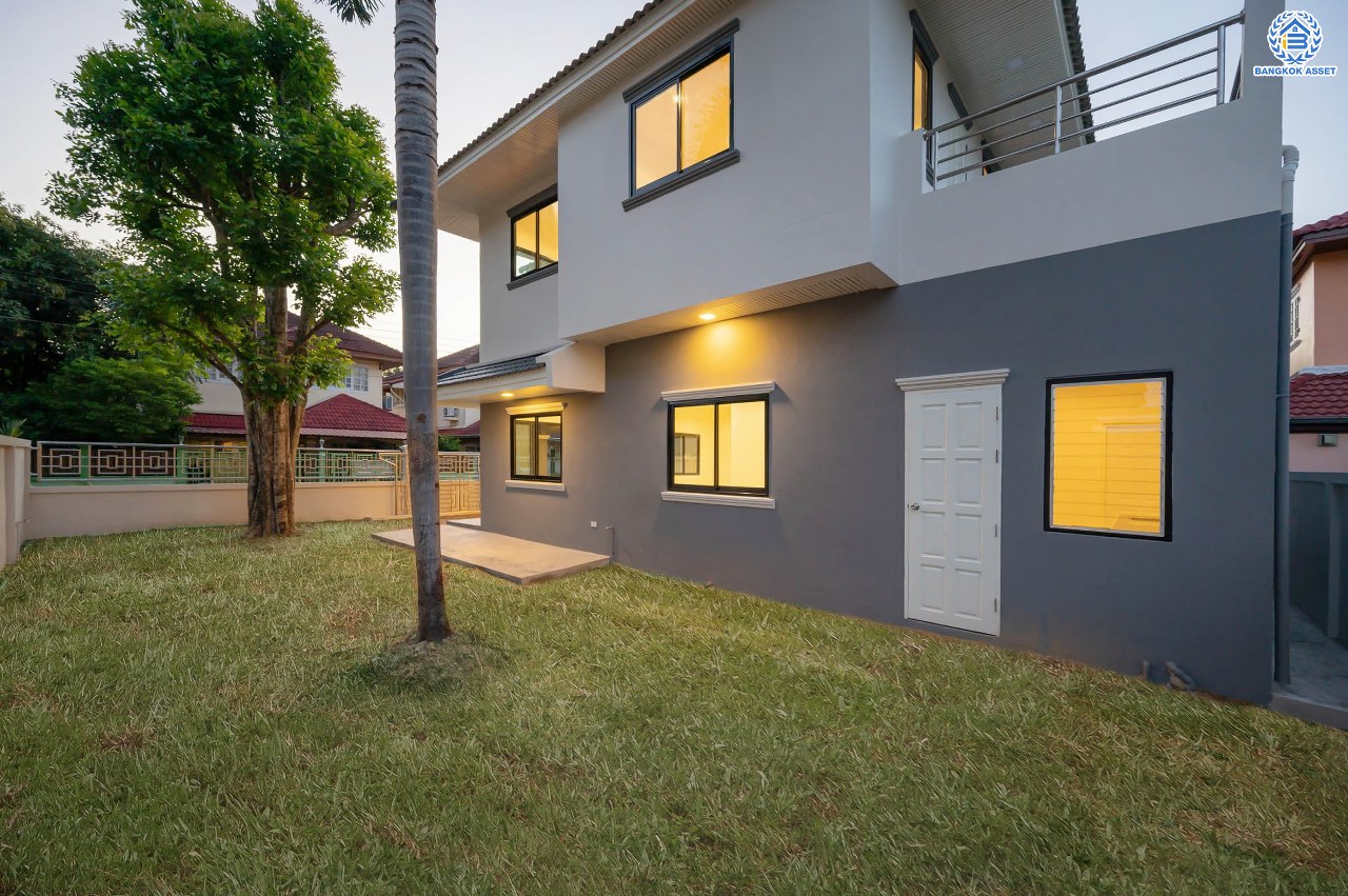 บ้านมือสองตกแต่งใหม่ โครงการ บ้านสาวิตรี พุทธมณฑลสาย3 เนื้อที่ 57.3 ตร.ว. ฟังก์ชัน 3 ห้องนอน 2 ห้องน้ำ จอดรถได้ 1 คัน บนทำเลใกล้ทางคู่ขนานลอยฟ้าบรมราชชนนี ม.มหิดล เซ็นทรัลศาลายา และรายล้อมด้วยสิ่งอำนวยความสะดวกครบ